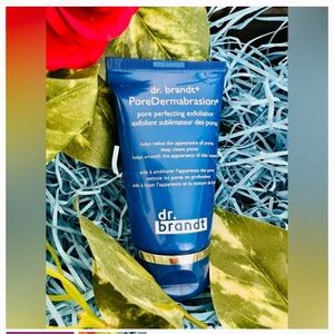 Dr. Brandt PoreDermabrasion Pore Perfecting Exfoliator